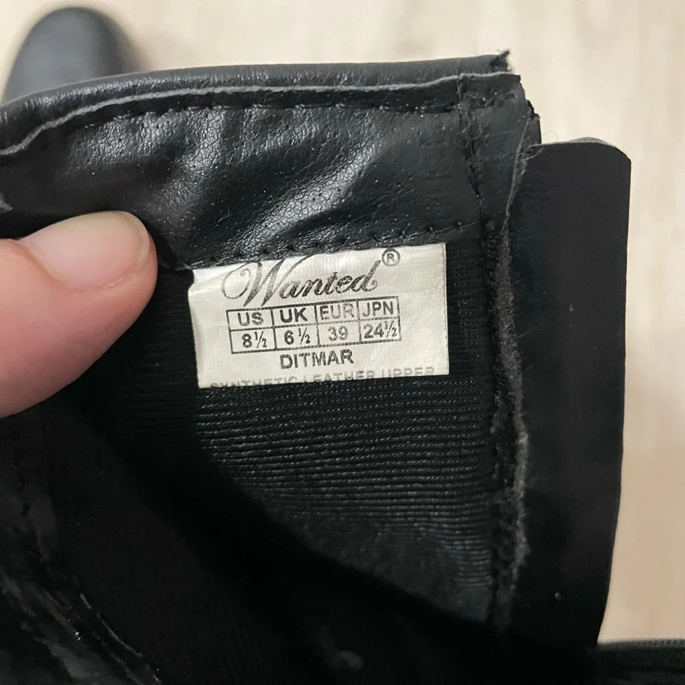 “Wanted” Rocker Booties - Picture 5 of 6